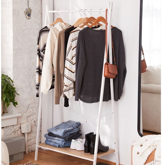 Meet your Posher, Tina - Picture 1 of 1